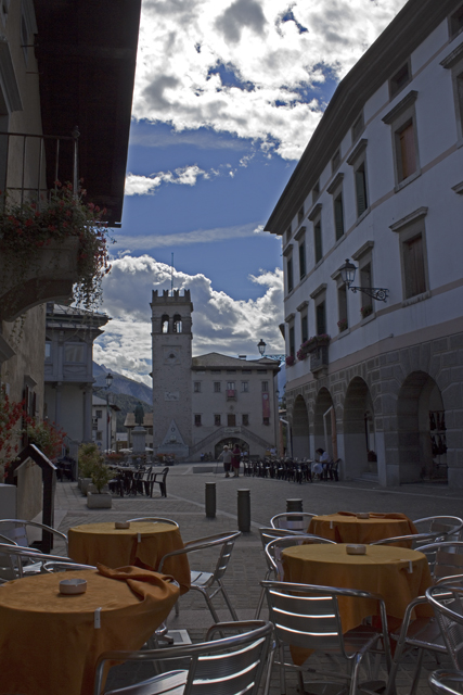 2011-08-16_13-38-16 cadore.jpg - Das Rathaus von Pieve di Cadore